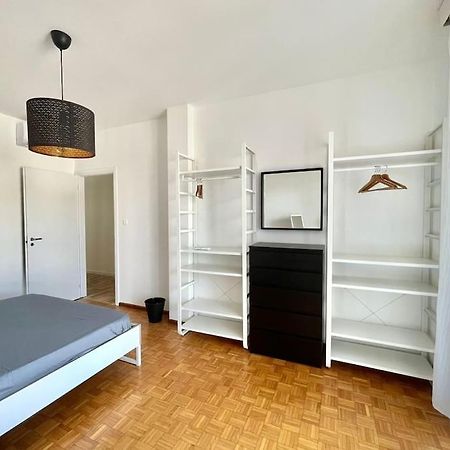 Leia Home W/Private Parking In Old Town Трієст Екстер'єр фото