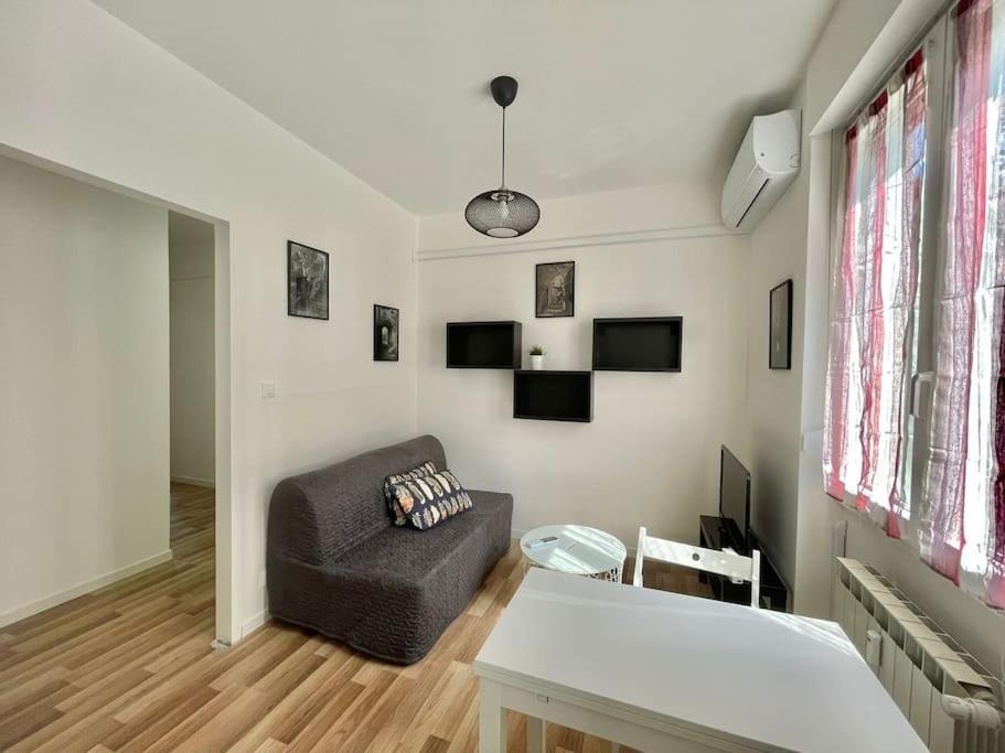 Leia Home W/Private Parking In Old Town Трієст Екстер'єр фото